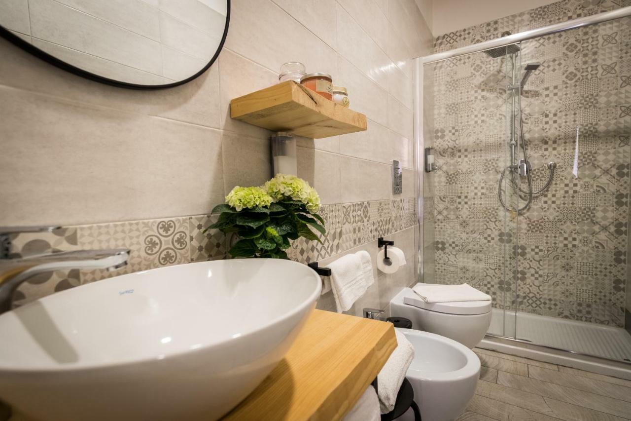 B&B I Maestri Napoli Bagian luar foto