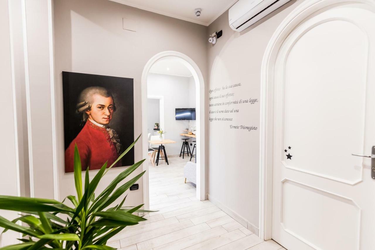B&B I Maestri Napoli Bagian luar foto